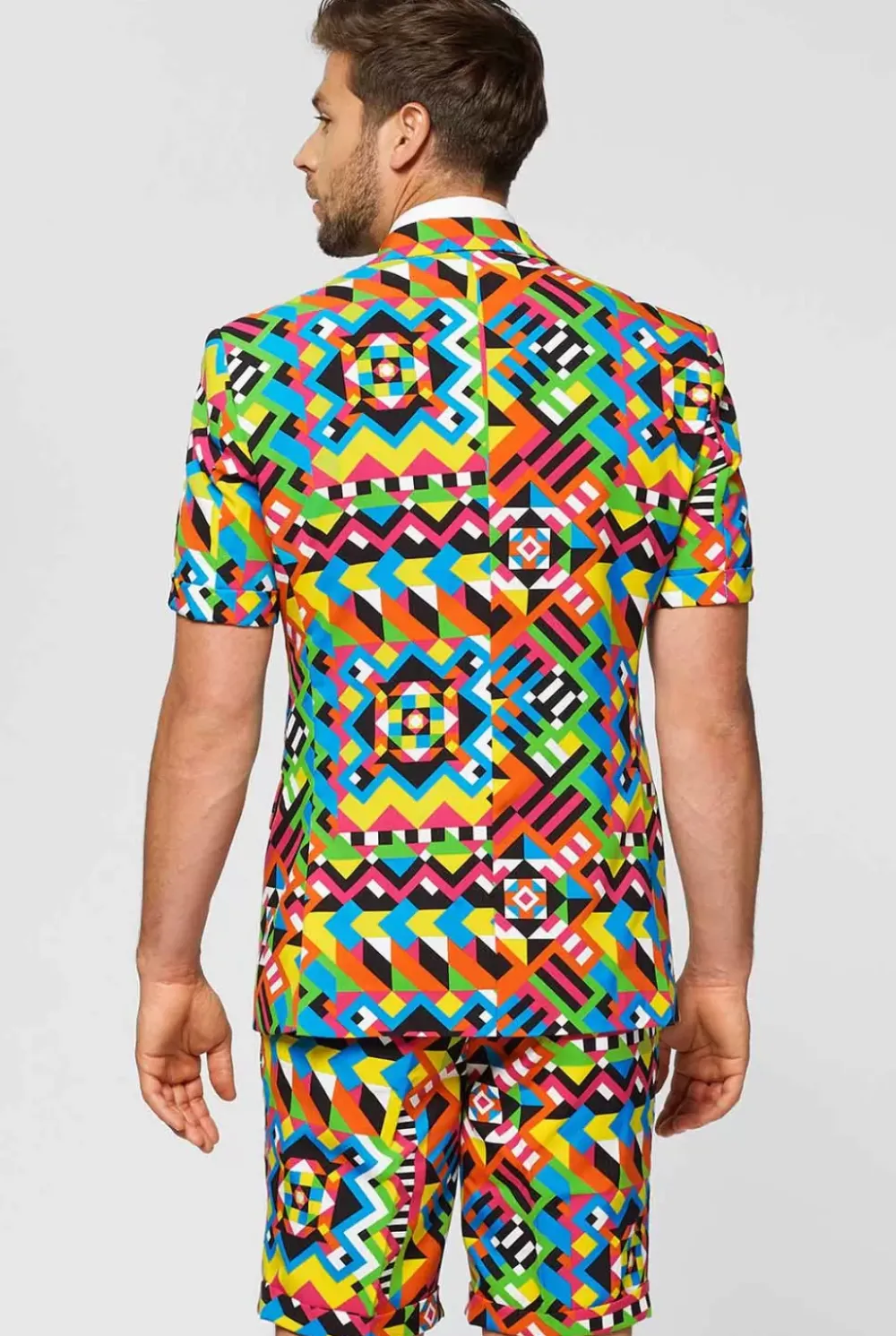 Online OppoSuits Abstractive